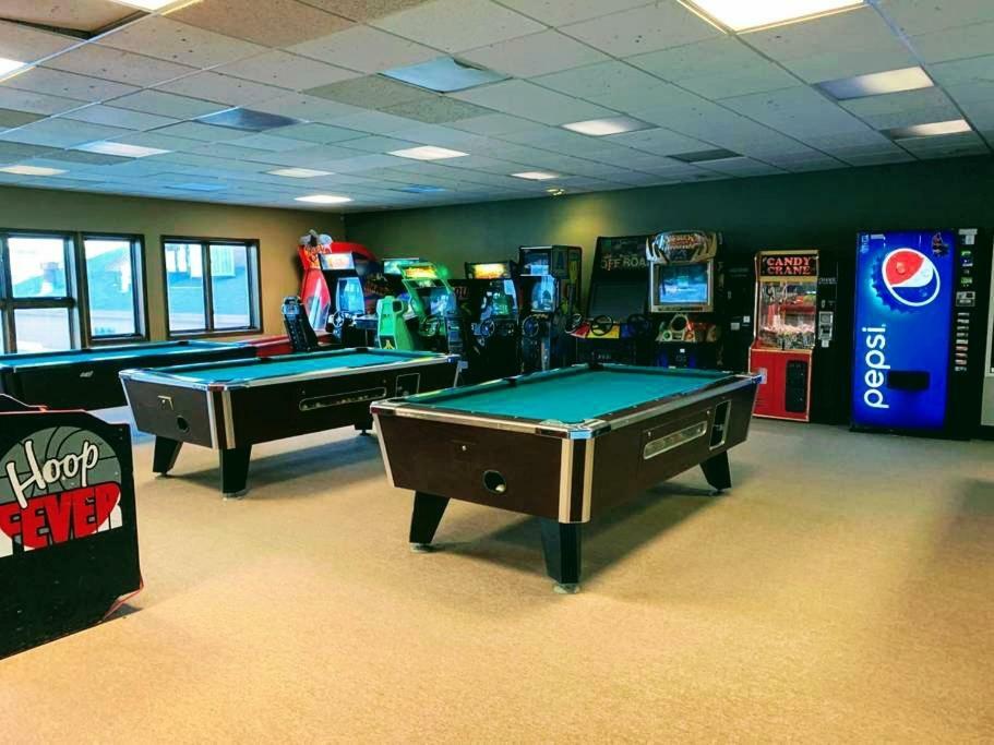 Doco Rocky Mountain Vacation Rental-Queen Suite With Resort Amenities Гренбі Екстер'єр фото